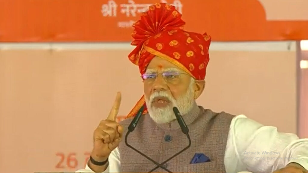 Modi-2.jpg