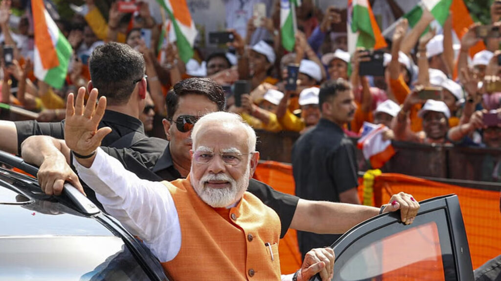 Modi-2.jpg