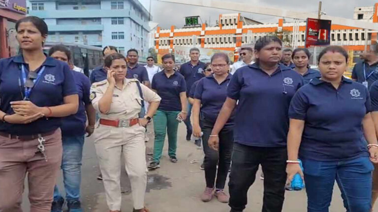 SSC-Sealdah-1.jpg