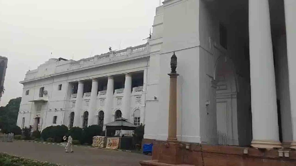 assambly.jpg