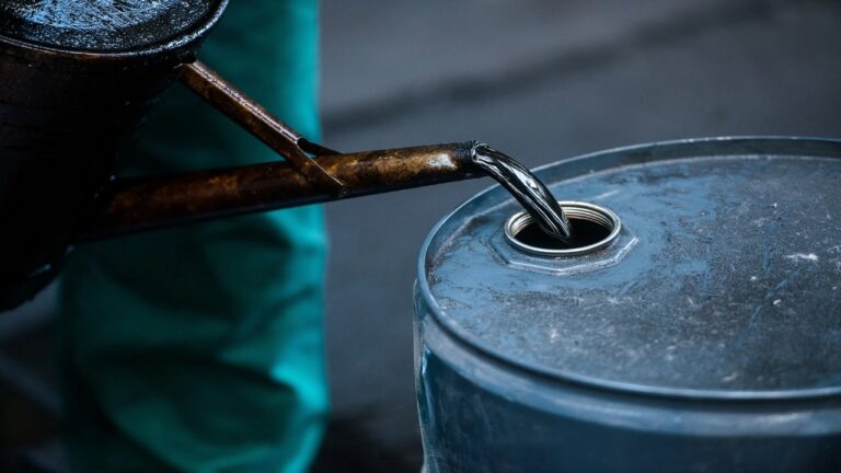 oil.jpg