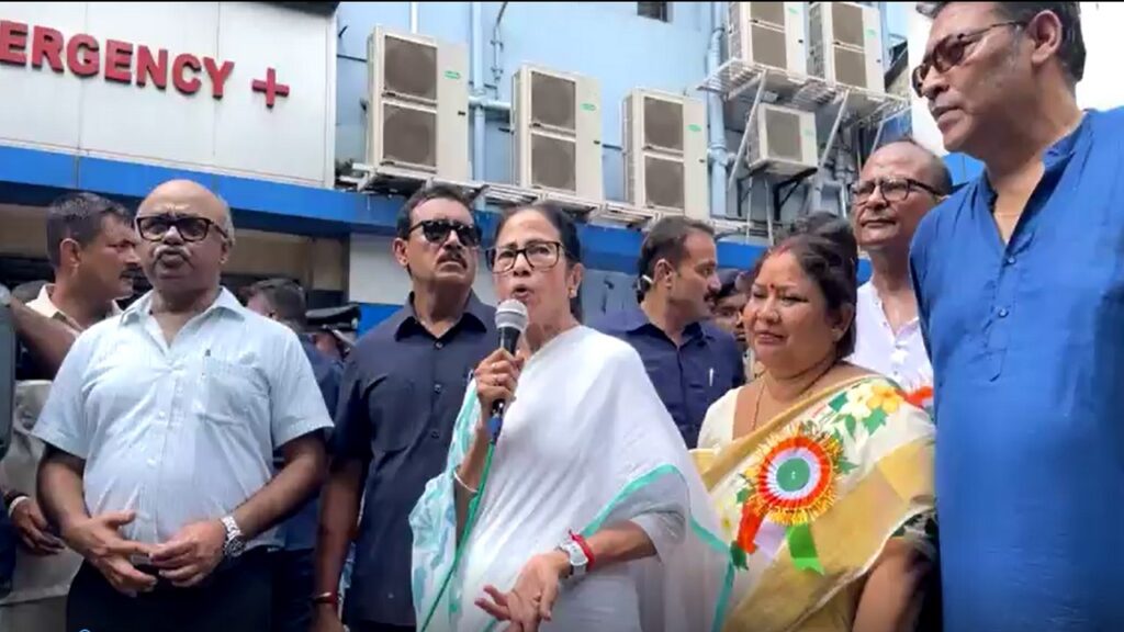 mamata-banerjee-sskm.jpg