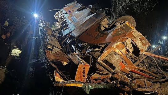 4q0nciik_nepal-bus-accident_625x300_23_February_26.jpeg