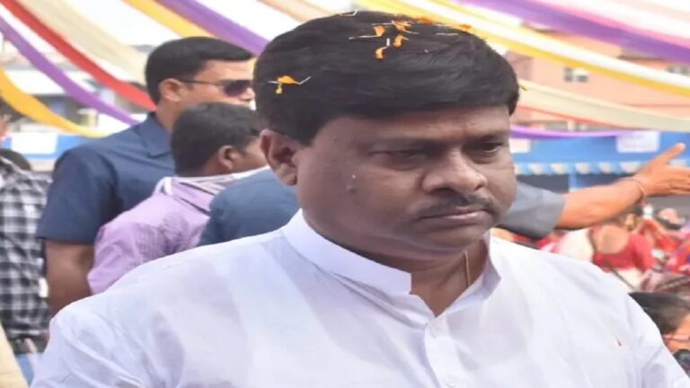 DILIP.jpg
