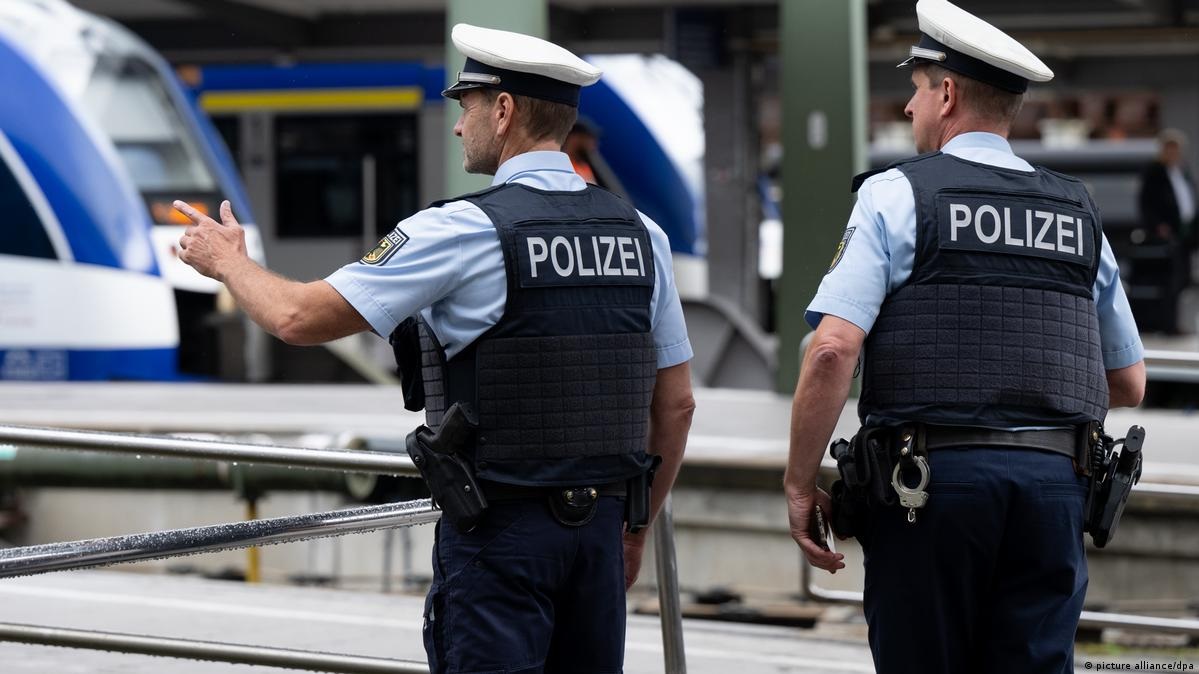 germany-police.jpg