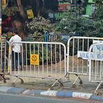 kolkata-road-barricade.png