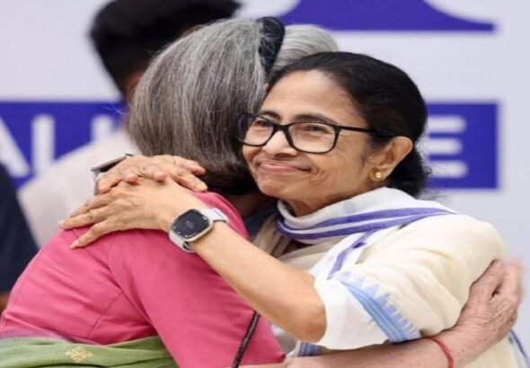 mamata-sonia.jpg