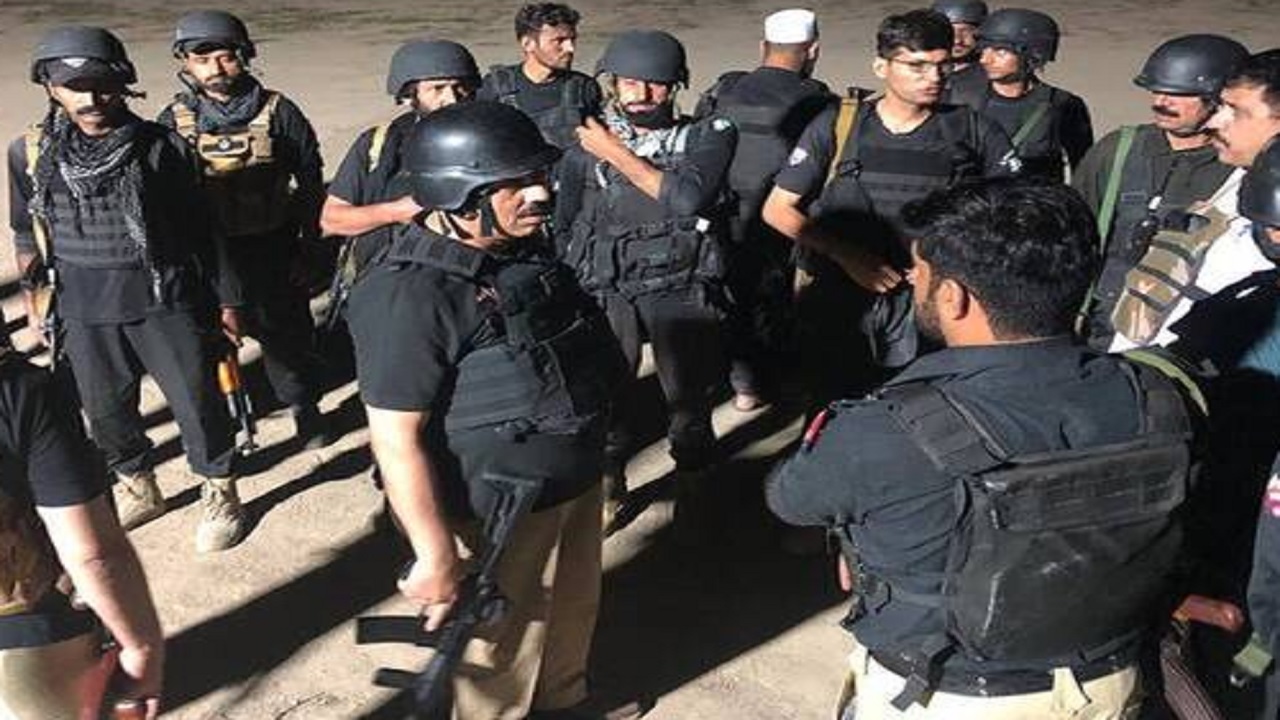 pak-police.jpg