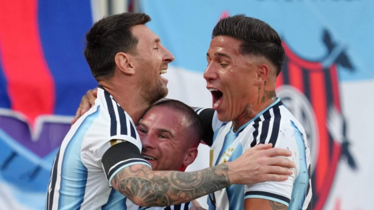messi.png