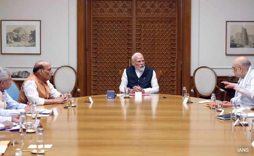 modi-meet.jpg