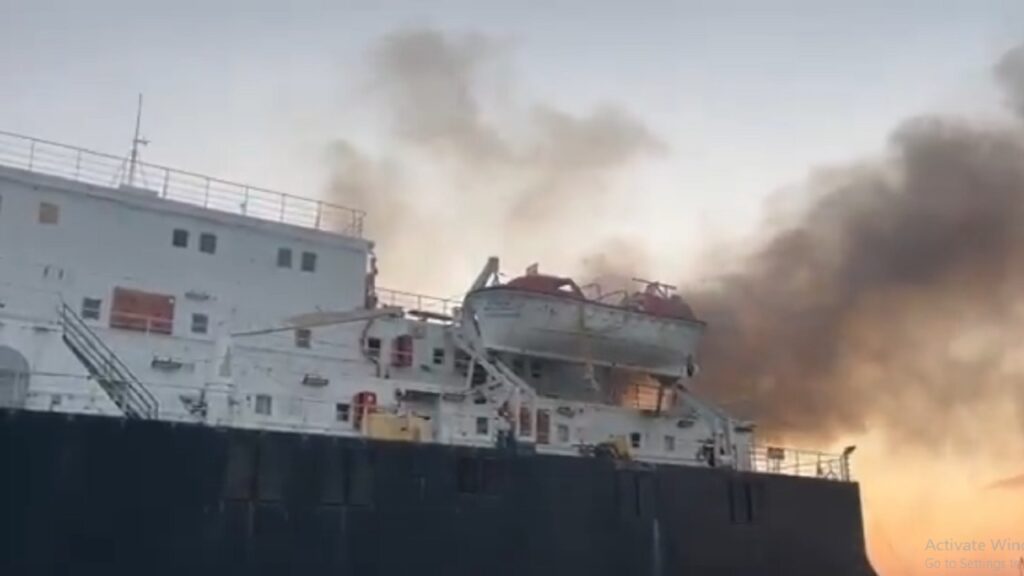 ship.jpg