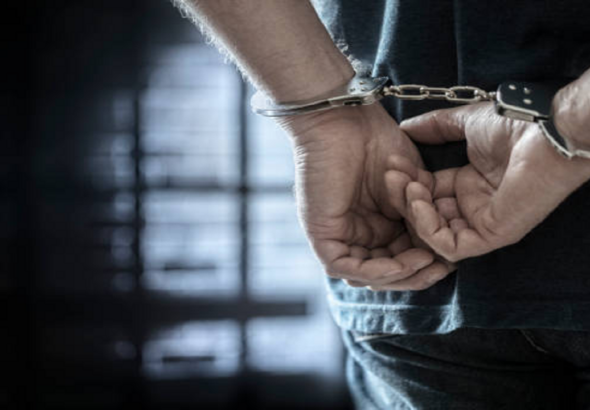 HANDCUFF.png