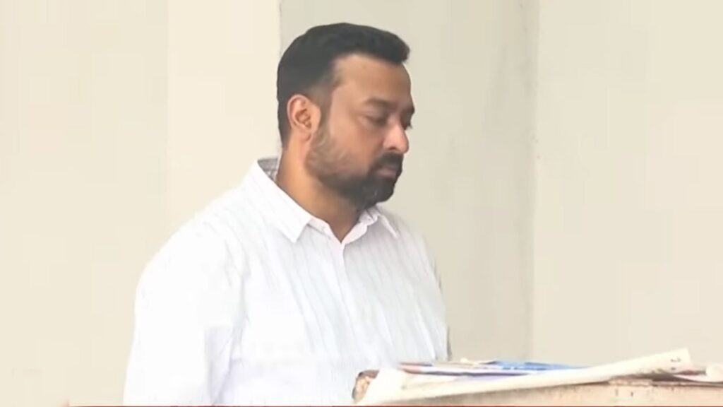 sumit-roy.jpg